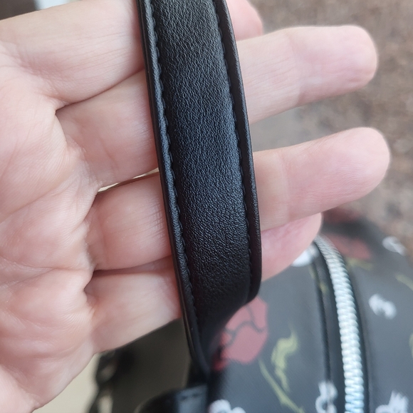 Nightmare Before Christmas Bioworld Black With Red/white Rose Patterned Backpack - Picture 10 of 16